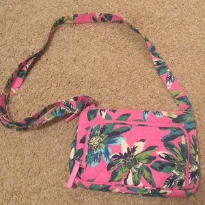 Vera Bradley small cross body